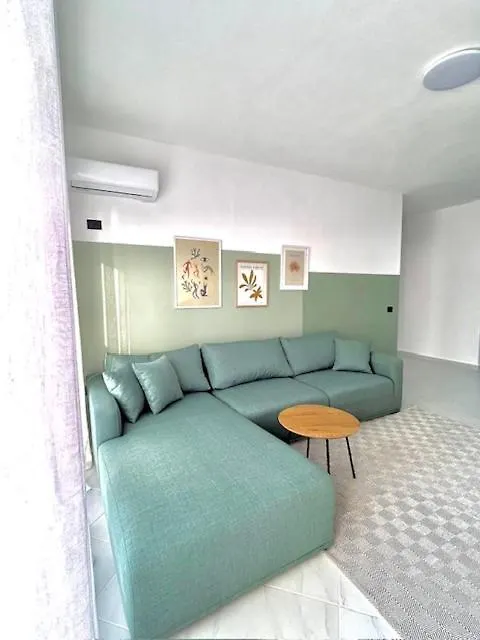 Lulu Apartments 골렘